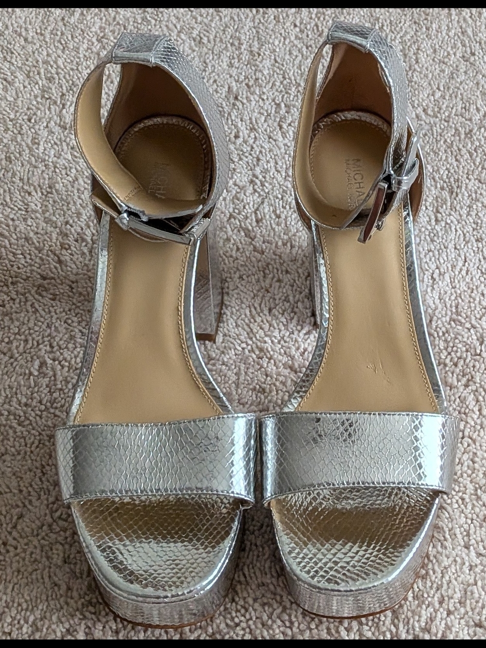 Michael Kors Tara Silver Leather Platform Sandals 10M New Without Box